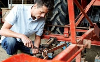 Tips for Maintaining a Tractor