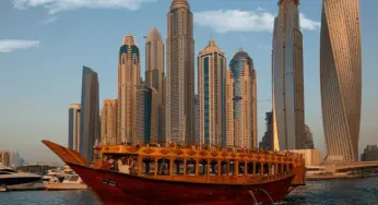 Dhow Cruise Marina vs. Yacht Tour: Which Is Right for You?